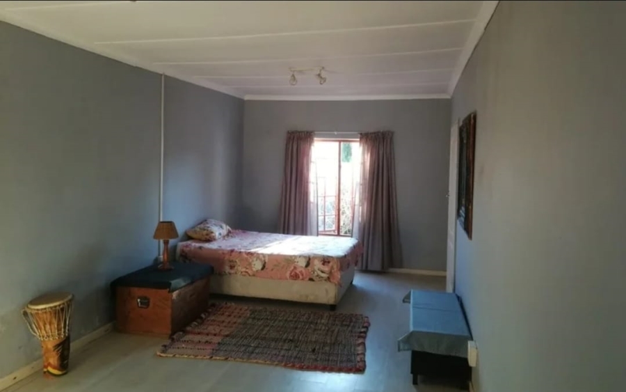 4 Bedroom Property for Sale in Uniondale Western Cape